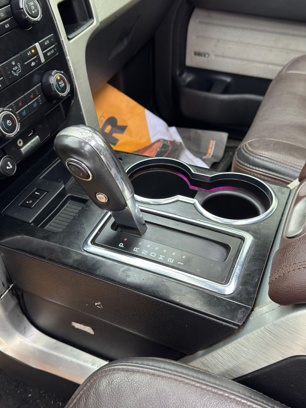 Ford F 150 FORD F-150 PLATINUM - THE APEX OF LUXURY & POWER