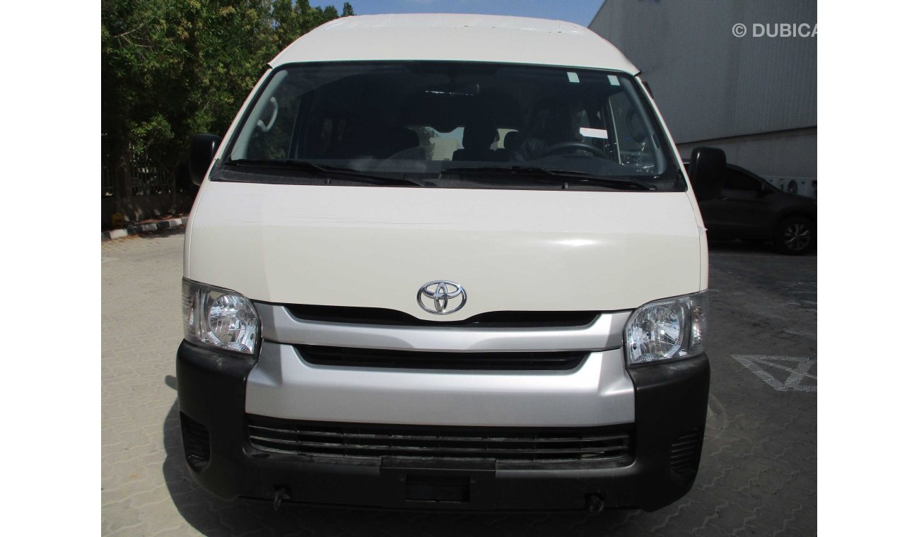 Toyota Hiace 2.5L DIESEL 13 SEATER HIGH ROOF DLX MANUAL