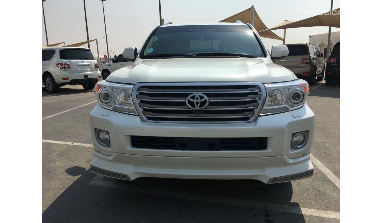 Toyota Land Cruiser Vxr 5.7 V8