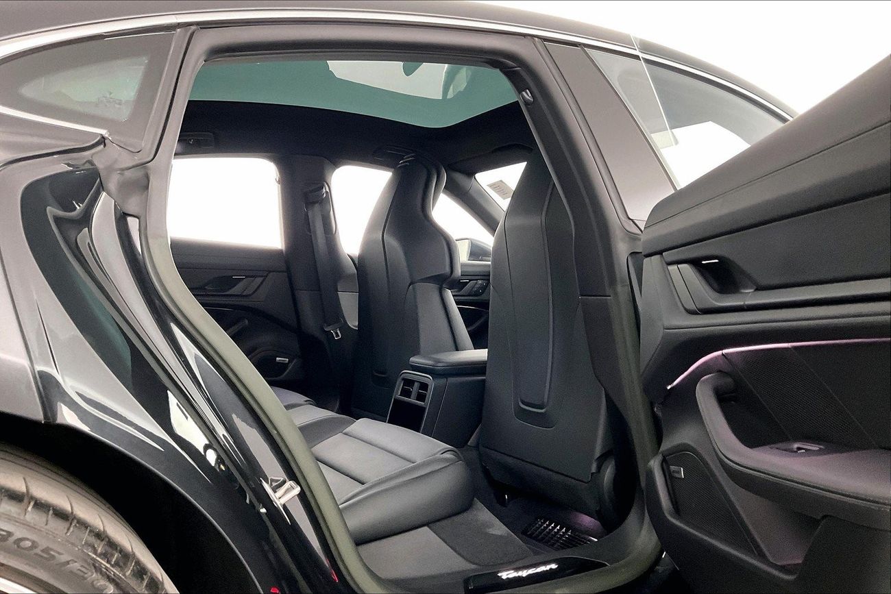 BMW X1 sDrive 20i Sport Line | Guaranteed Warranty | 0 Down Payment