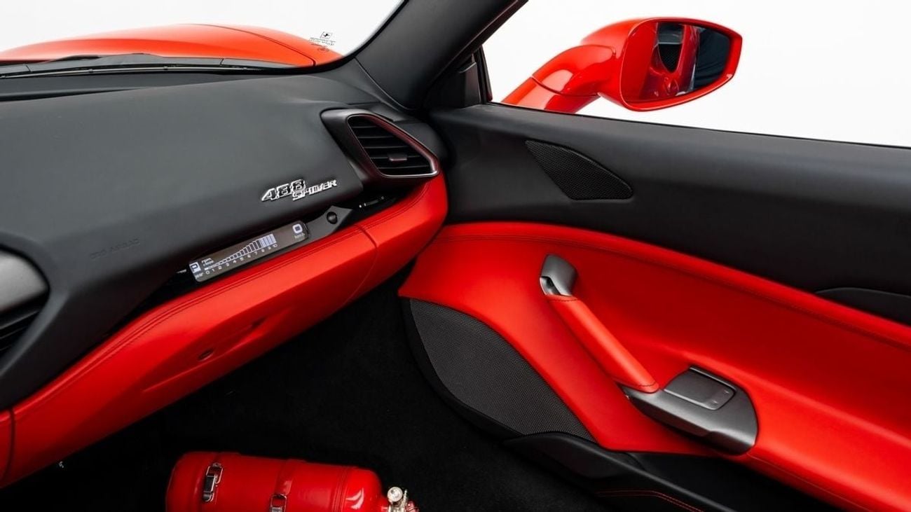 Ferrari 488 Spider STANDARD - 2018 - GCC Specs
