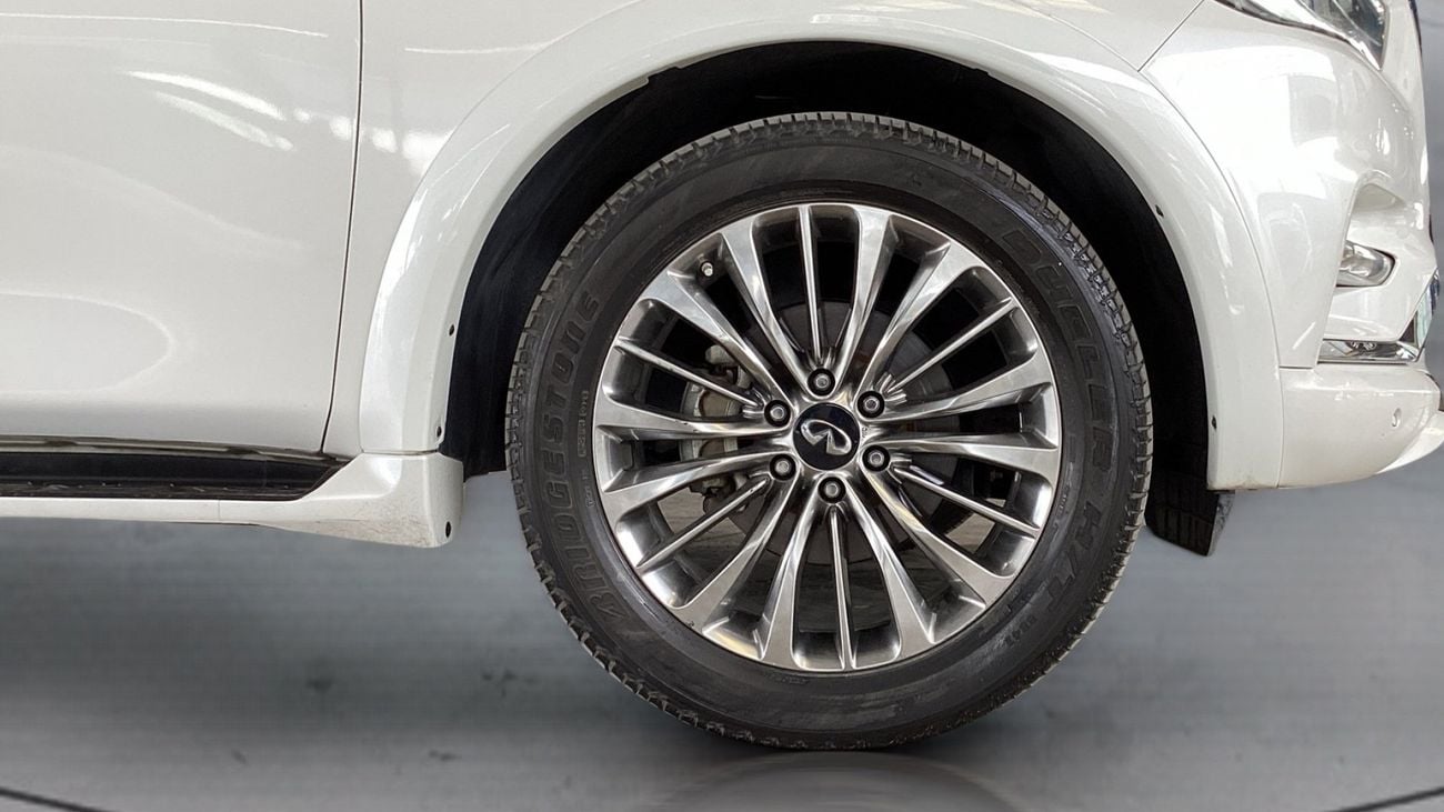 Infiniti QX80 5.6 8STR 4WD AUTO LUXE PROACTVE TOW | Guaranteed Warranty | 0 Down Payment
