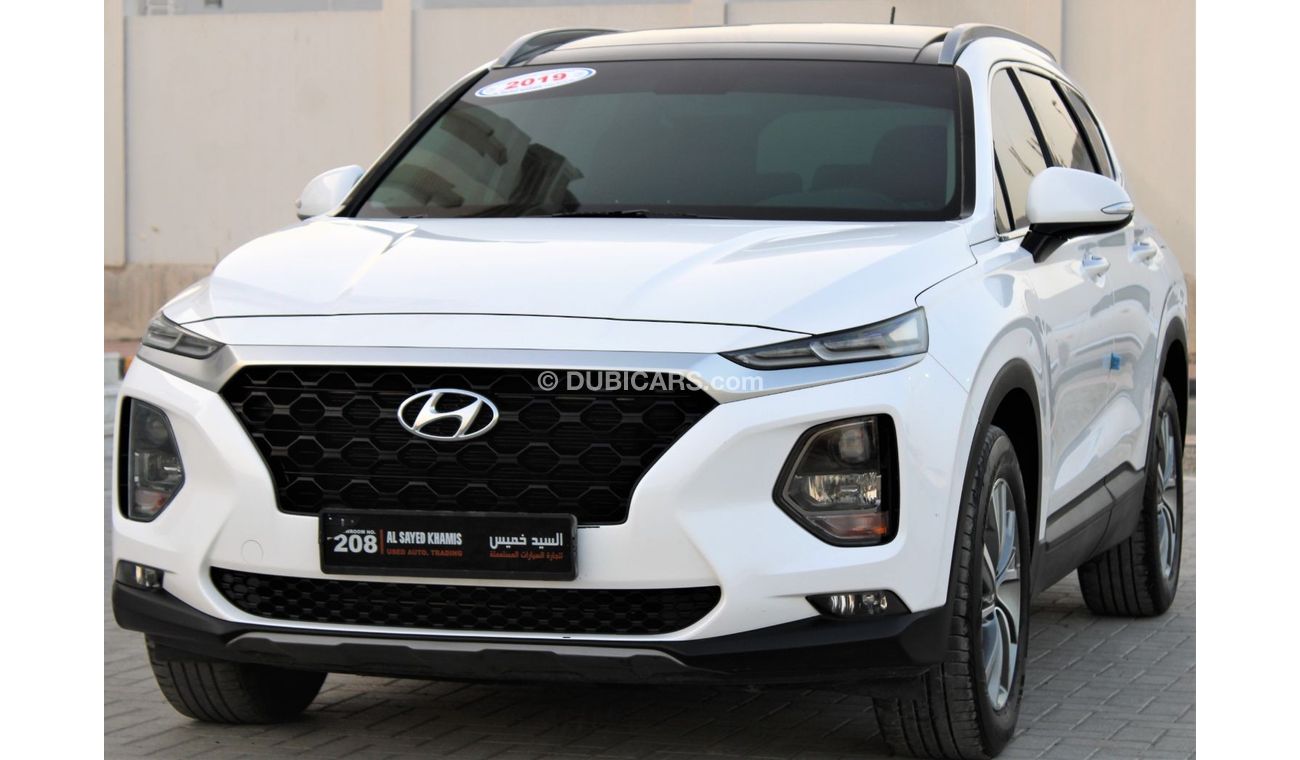 Hyundai Santa Fe GL Hyundai Santa Fe 2019 full option GCC, in excellent condition, without accidents