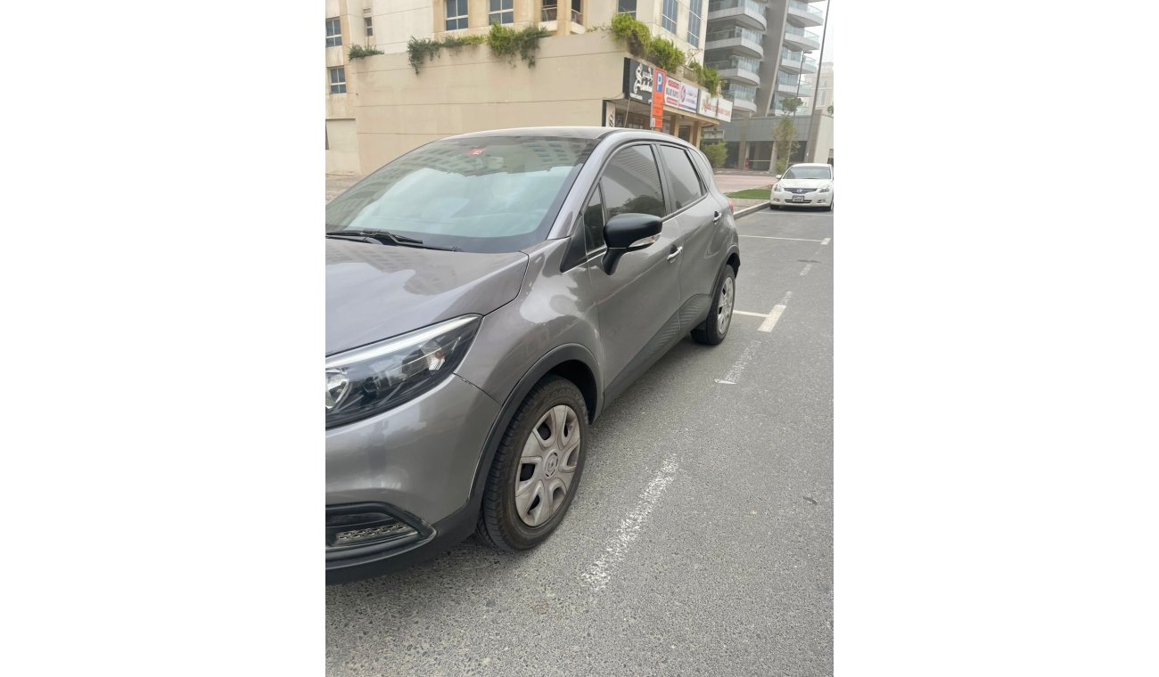 Renault Captur Mid Option