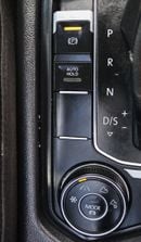 فولكس واجن تيجوان فولكس واجن تيجوان 2018 - خليجى - بدون حوادث - بمحرك 2.0 - فل أوبشن - دفع كلى - بحاله ممتازه