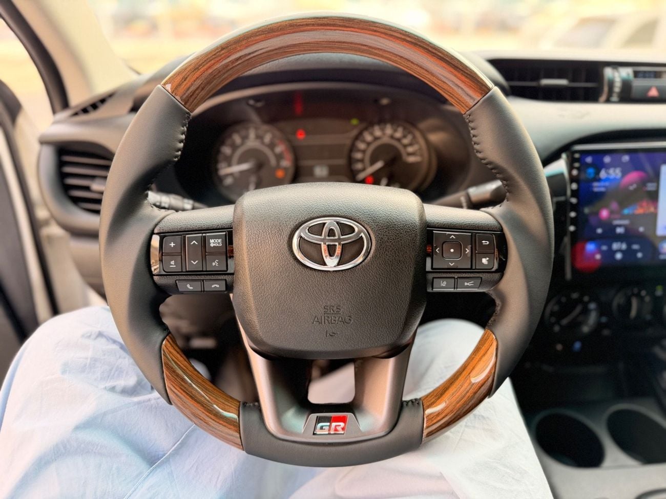 Toyota Hilux GLS GLX 2.7L Double Cab Utility AWD