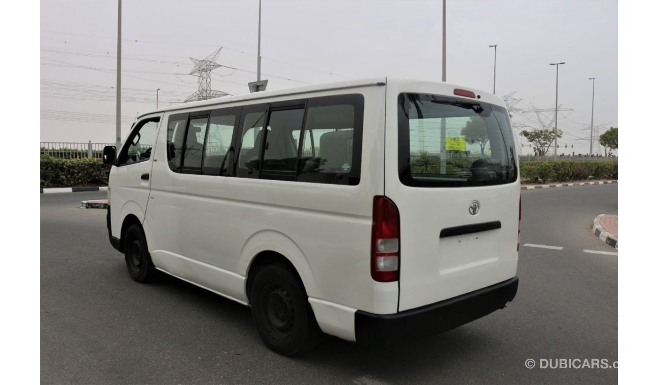 Toyota Hiace TOYOTA HIACE 14 PASSENGER 2009