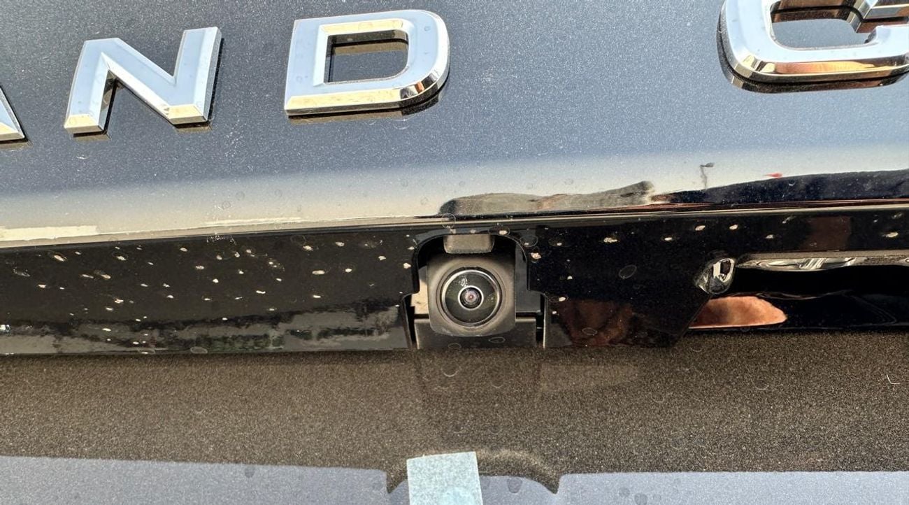 Toyota Land Cruiser 2025 Toyota Land Cruiser VX 3.5L AT Hybrid (High)