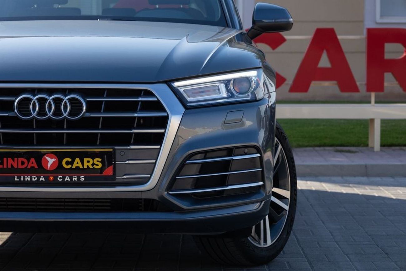 أودي Q5 45 TFSI Quattro S Line 2.0L (252 HP)
