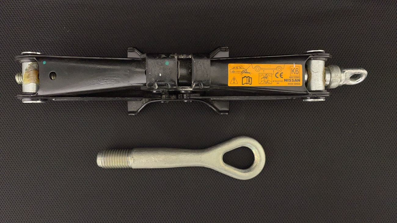 نيسان صني SV 1.5 | بدون دفعة مقدمة | اختبار القيادة في المنزل