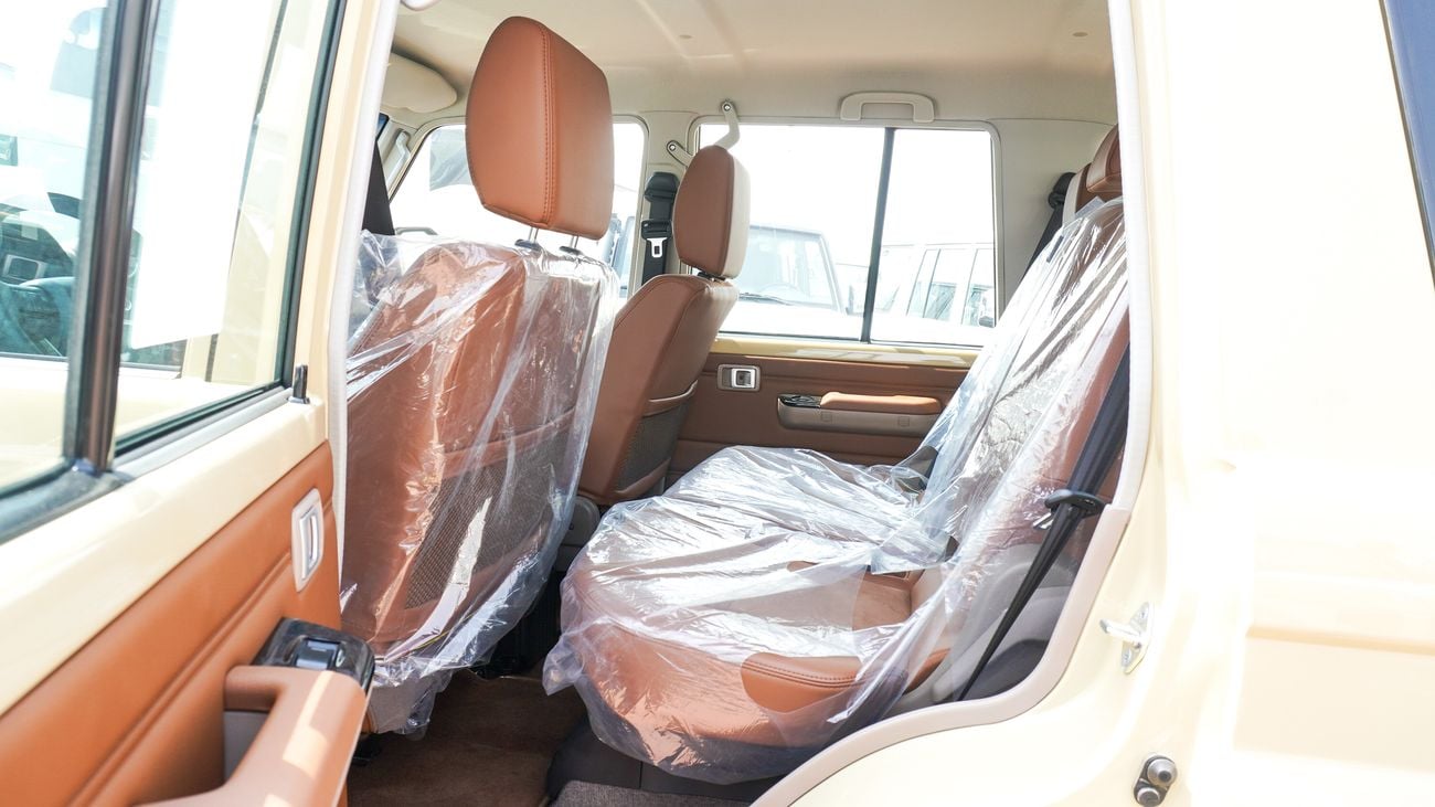 Toyota Land Cruiser 70 4.0L V6 A/T