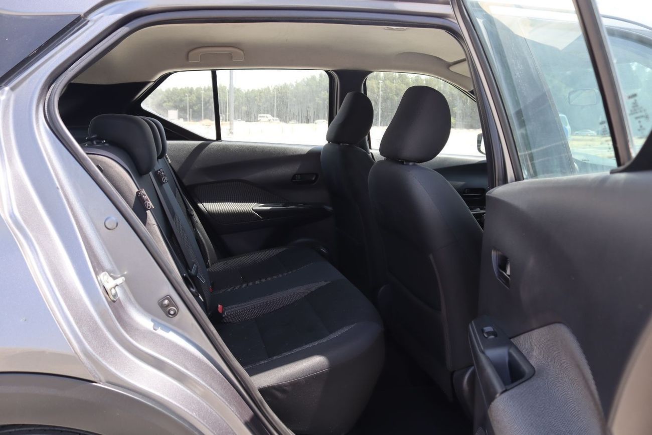 Nissan Kicks SV 1.6L Nissan Kicks 2020 GCC edition without accidents, mileage 119,000 KM, 1.6L engine, price 36,0