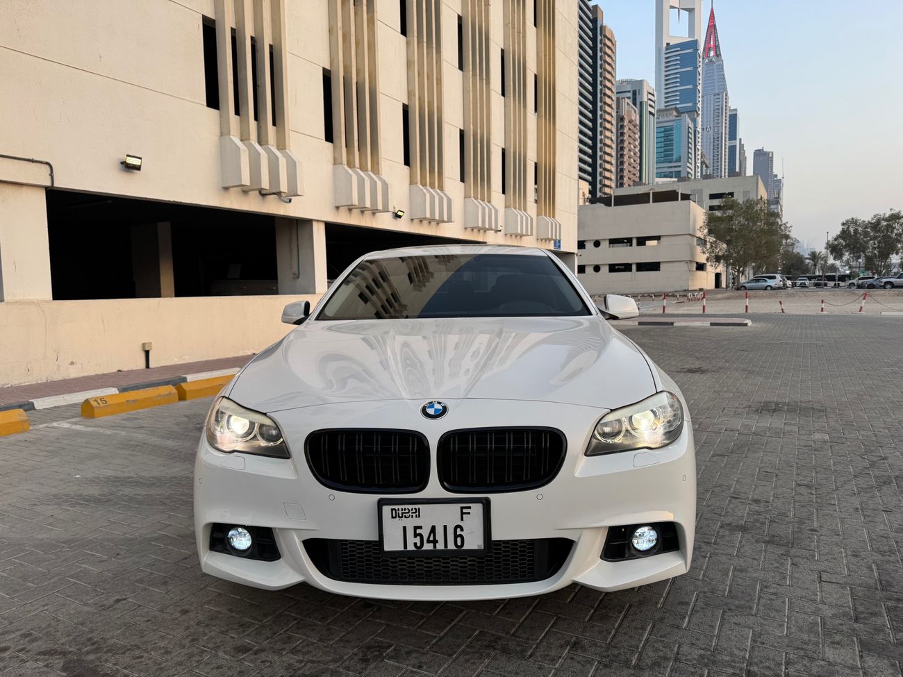 BMW 530i Std 3.0L