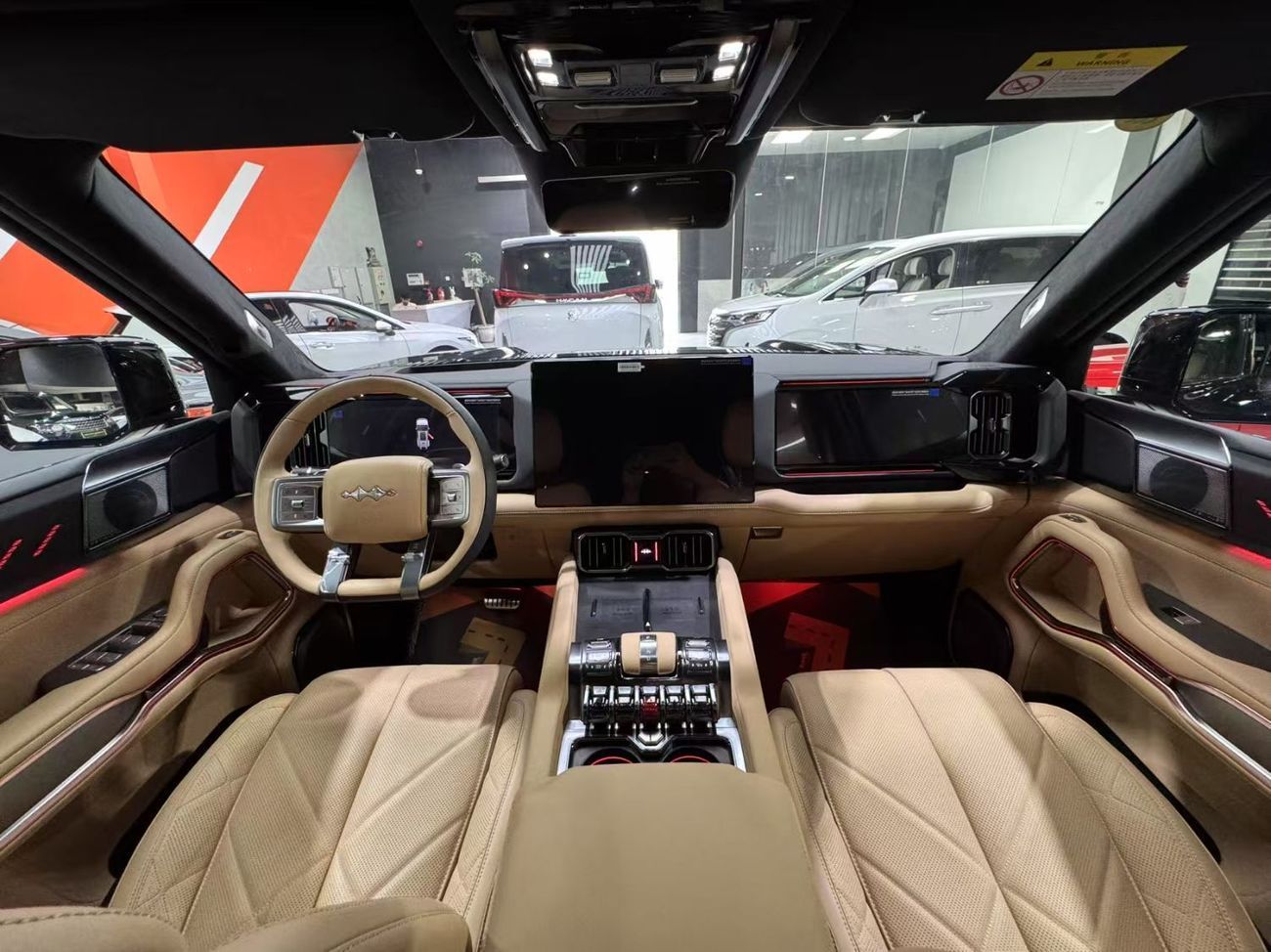 BYD Leopard 8 Smart and Brave Flagship Edition (7 Seats)