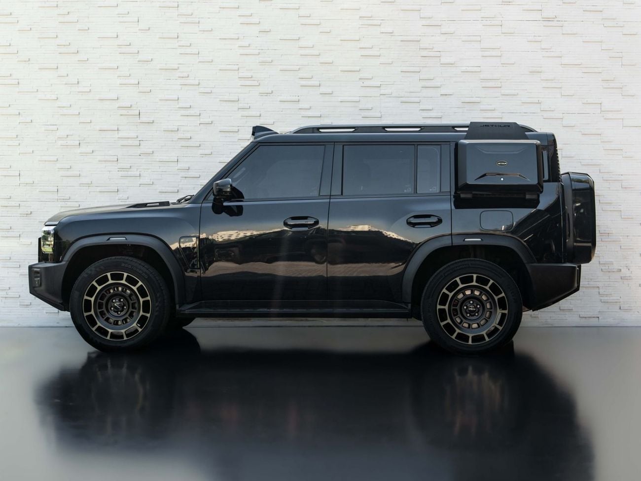 Jetour T2 LUX
