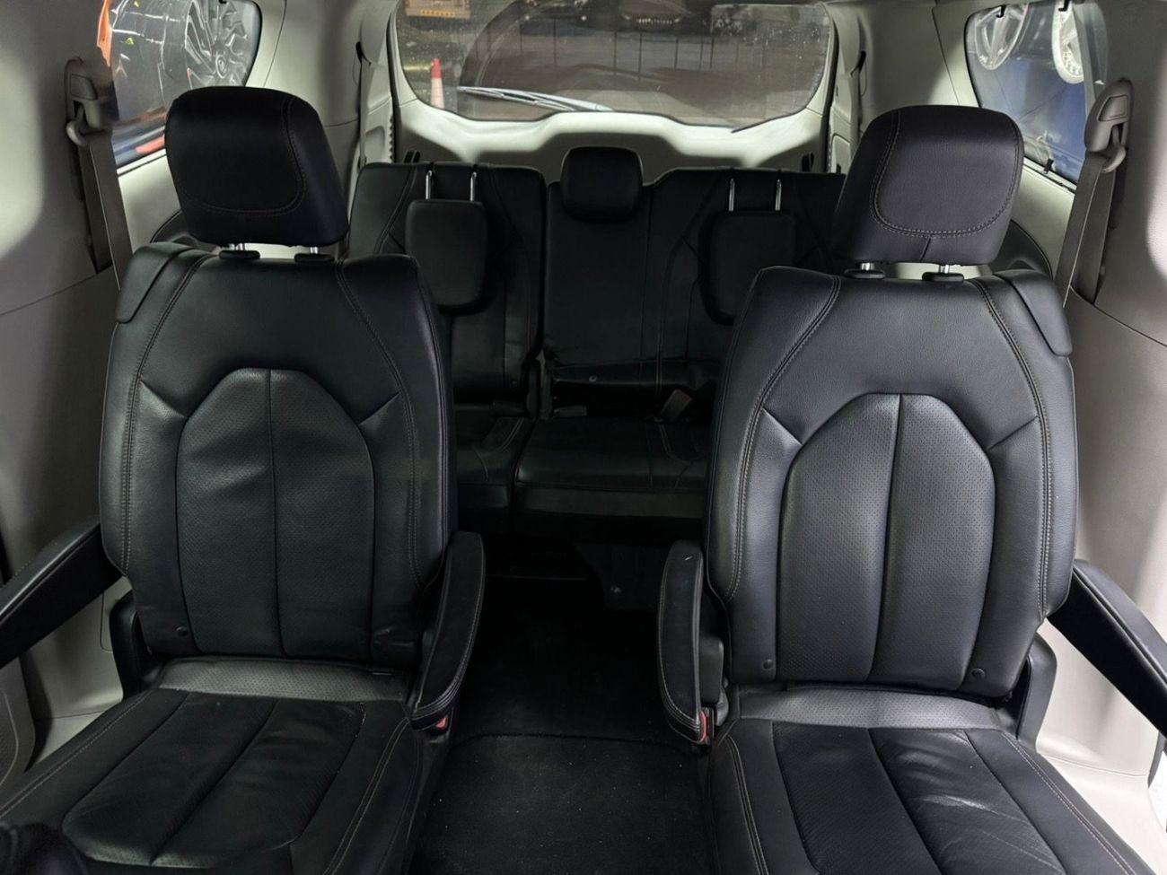 كرايسلر باسيفيكا Limtied 3.6L