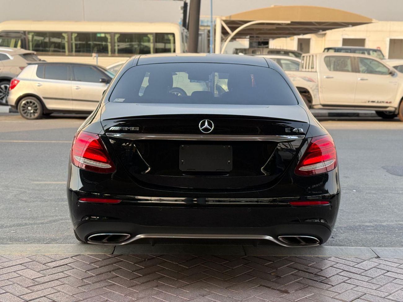 مرسيدس بنز E 43 AMG