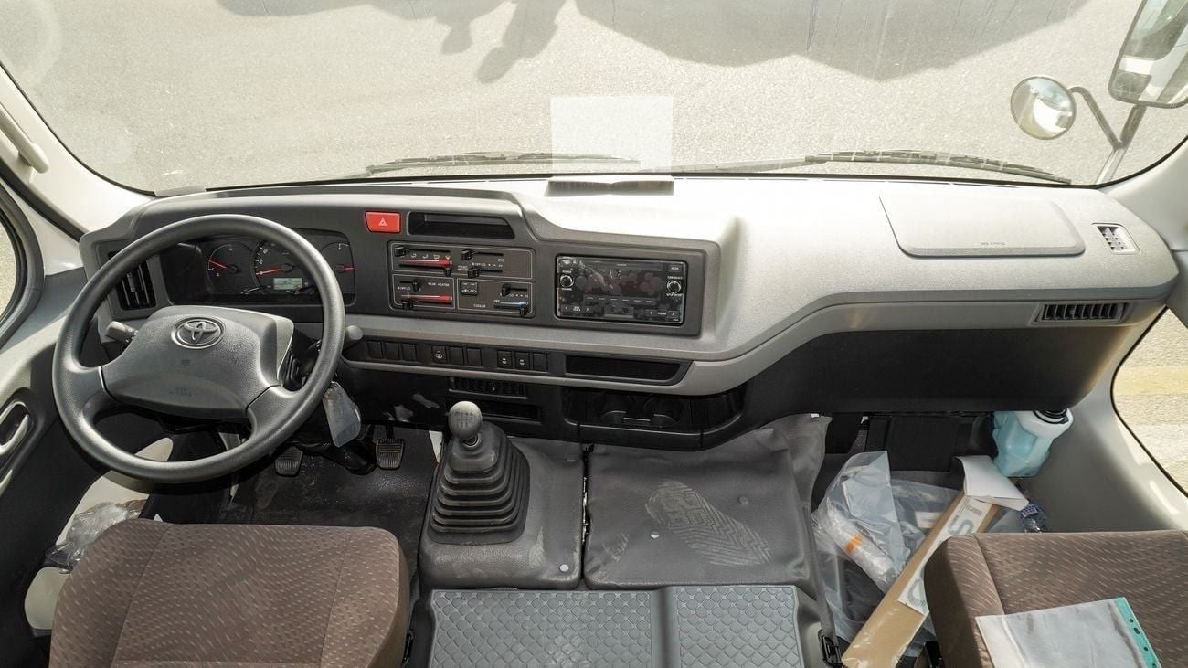 Toyota Coaster 2.7L (23-Seater)
