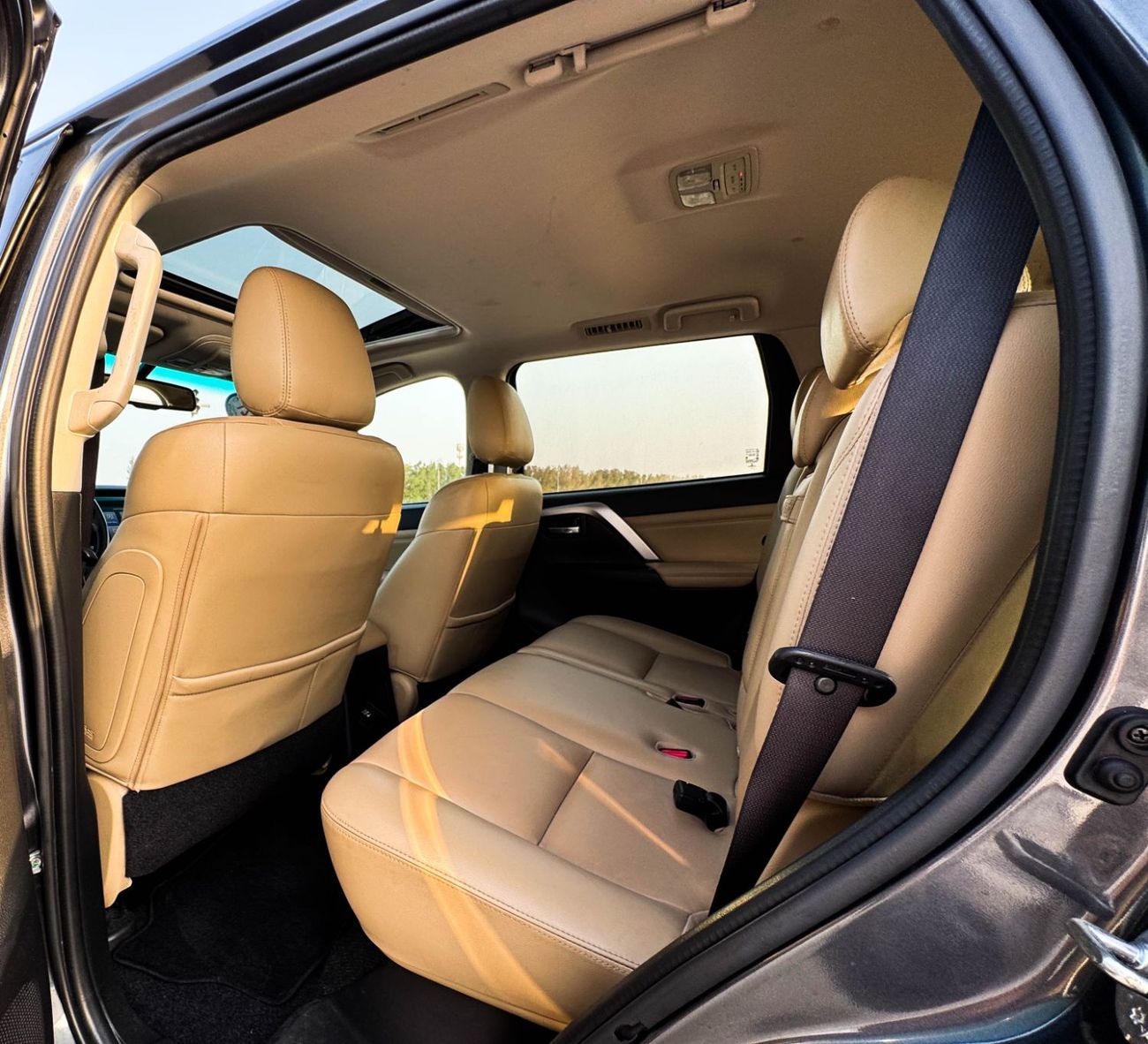Mitsubishi Montero Sport GLS Top 3.0L Mitsubishi Montero Sport 3.0L V6 2021, GCC Original Paint, In Excellent Condition, 1298