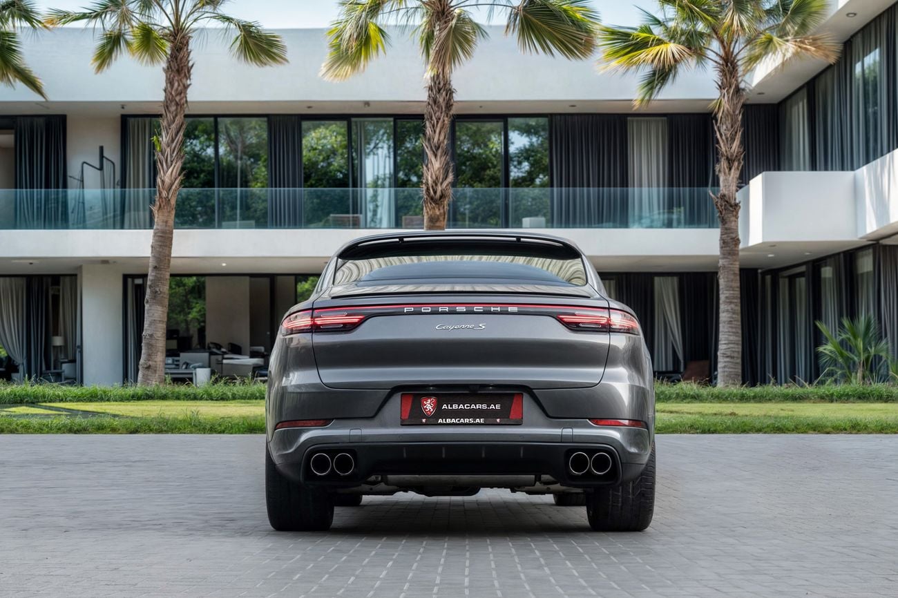 بورش كايان Cayenne V6 COUPE | 5,719 P.M | 0% Downpayment | FULL PORSCHE HISTORY!