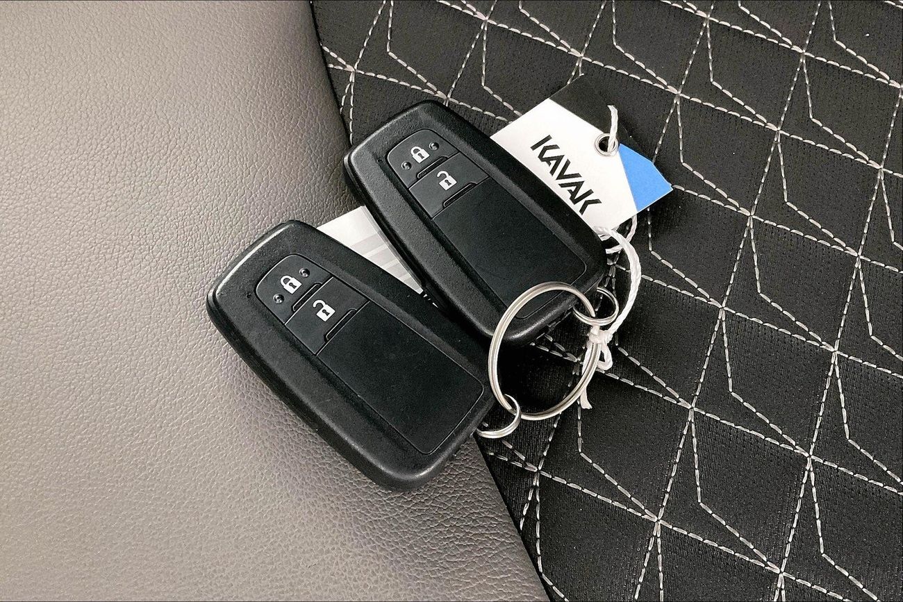 Toyota CHR VX| 1 year free warranty | Exclusive Eid offer