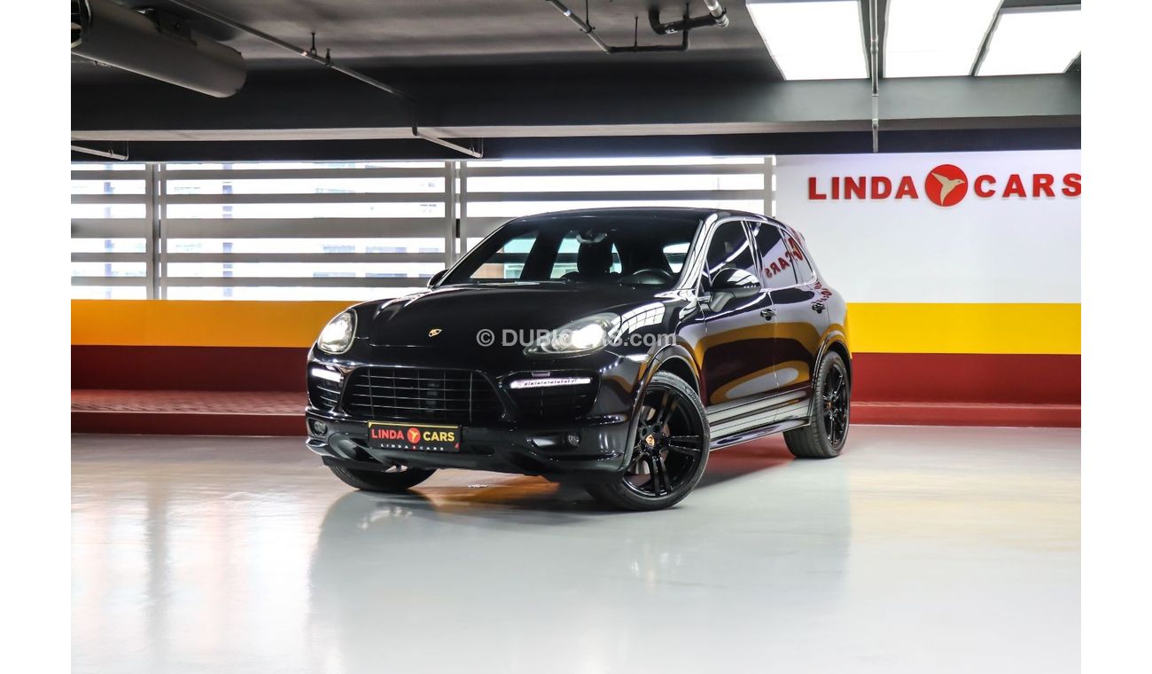 Porsche Cayenne Porsche Cayenne GTS 2014 GCC under Warranty with Flexible Down-Payment.