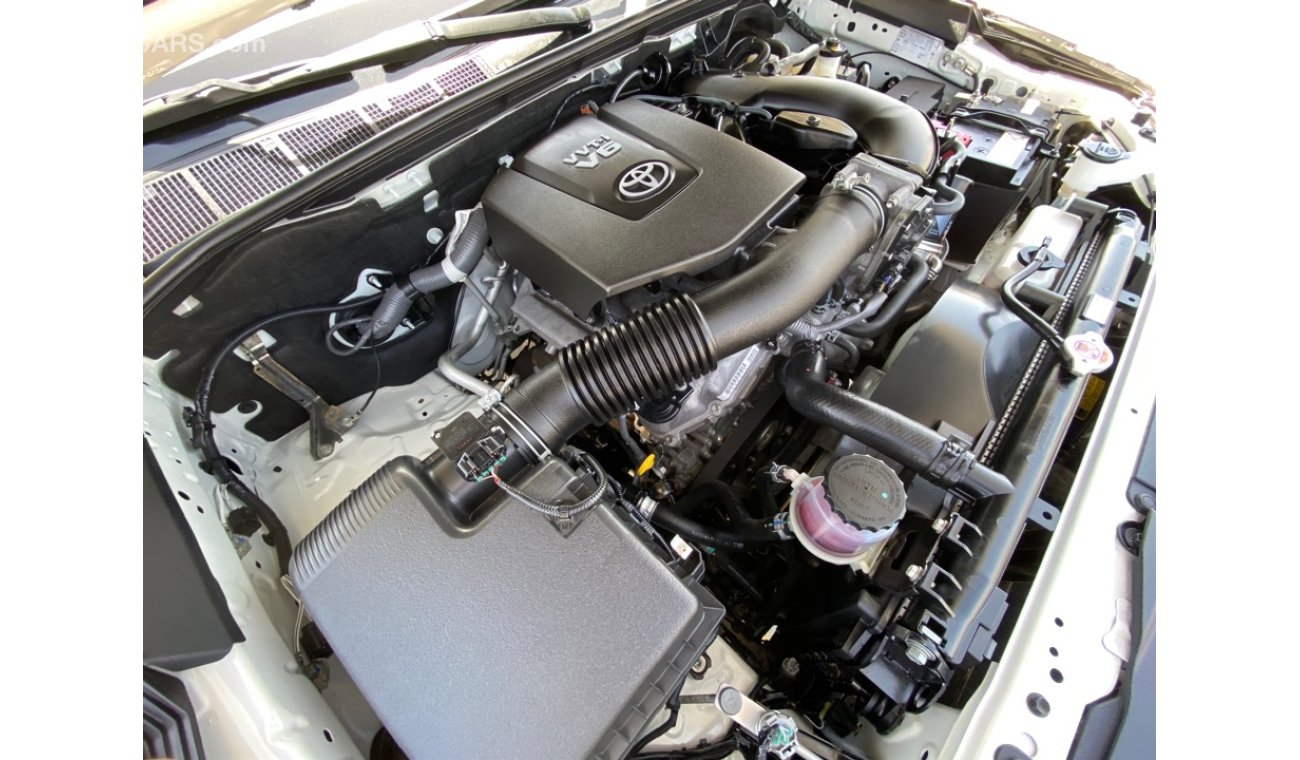 تويوتا فورتونر 2019 full option V6 under warranty Ref#253