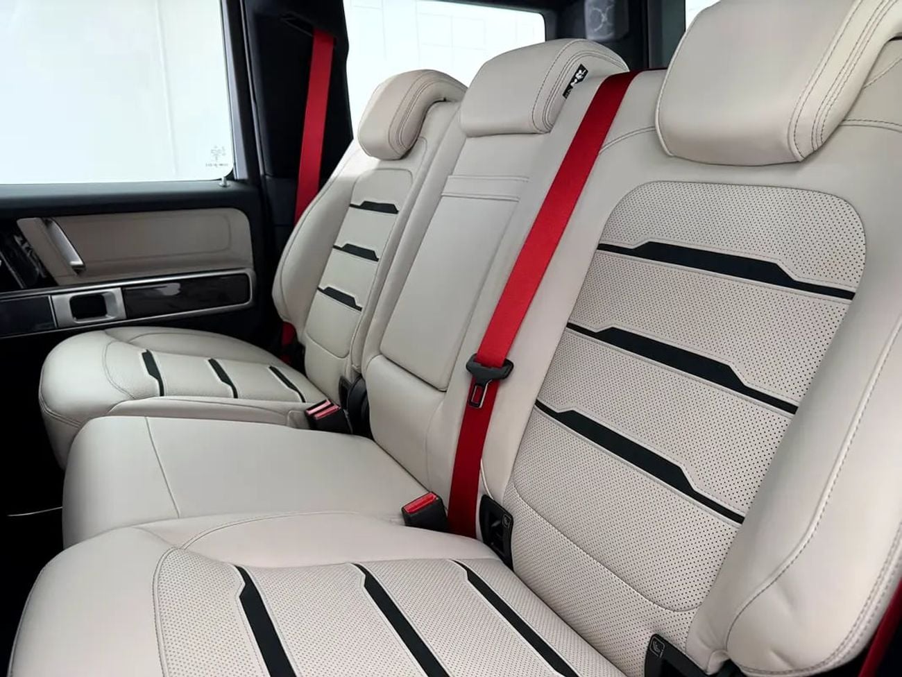 مرسيدس بنز G 63 AMG G63 MODEL | FULL OPTION | CARBON PACKAGE