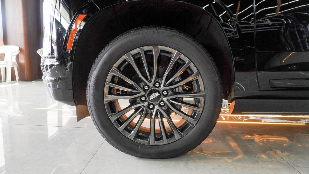 Cadillac Escalade 600