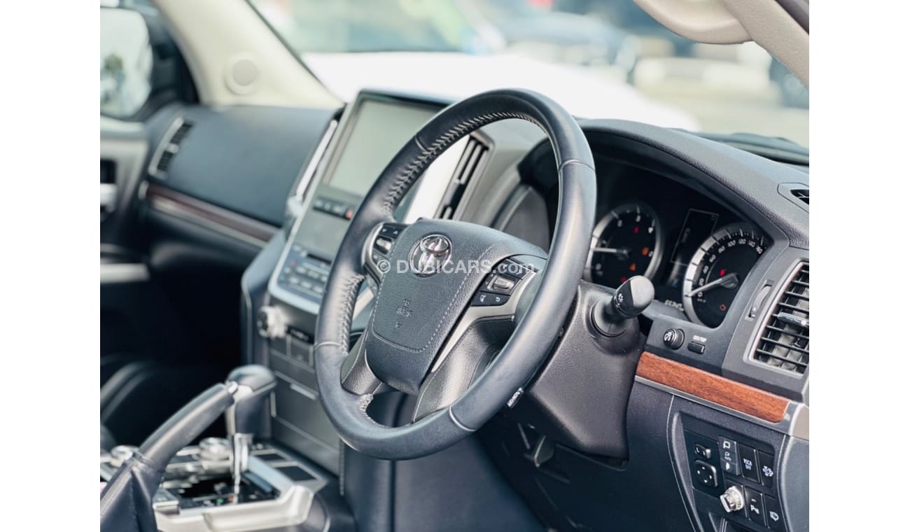 Toyota Land Cruiser Right hand drive full option