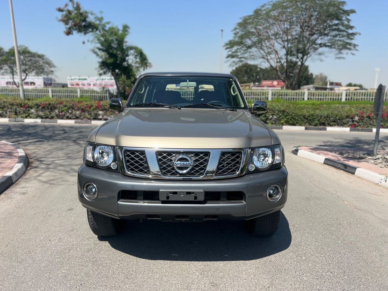 Nissan Patrol SUPER SAFARI