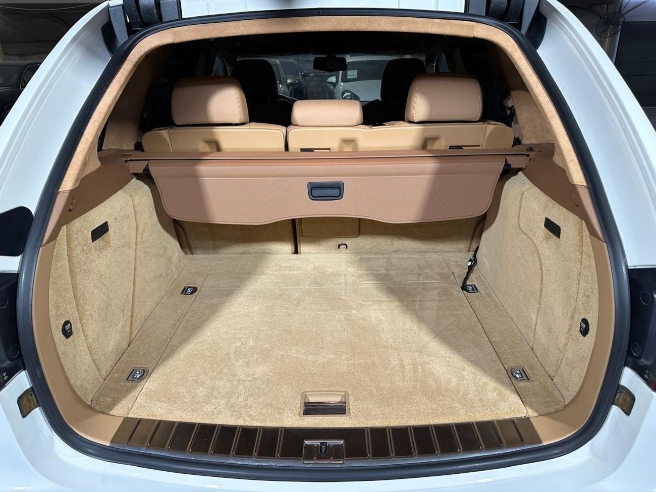 Porsche Cayenne PORSCHE CAYENNE GTS 2008 | SUNROOF | TWO KEYS | VERY LOW MILEAGE!
