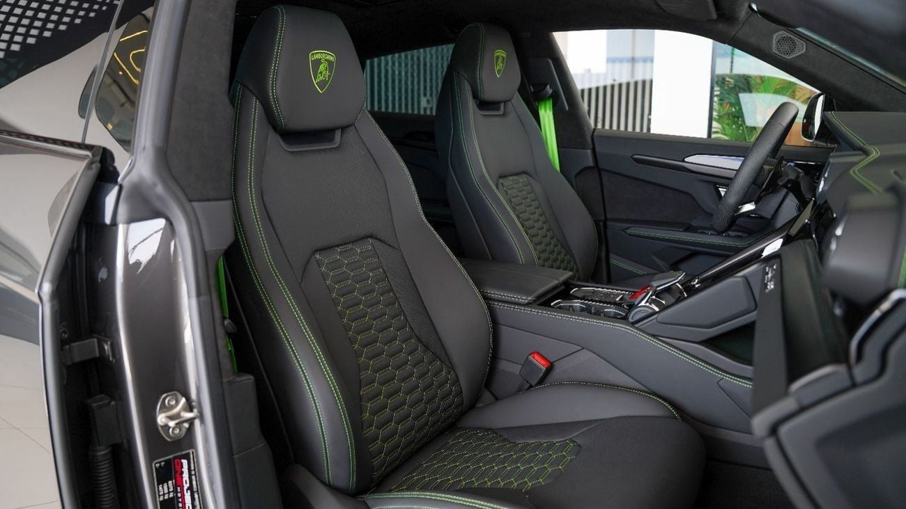 لامبورغيني اوروس S 4.0T V8 Lamborghini Urus S | 2023 (Warranty Available)