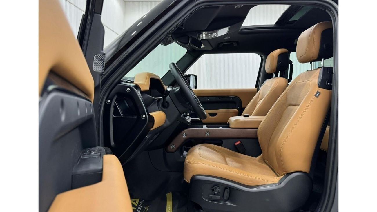 Land Rover Defender 2024 Land Rover Defender HSE 90, Feb 2029 Land Rover Warranty, Full Land Rover Service History, GCC