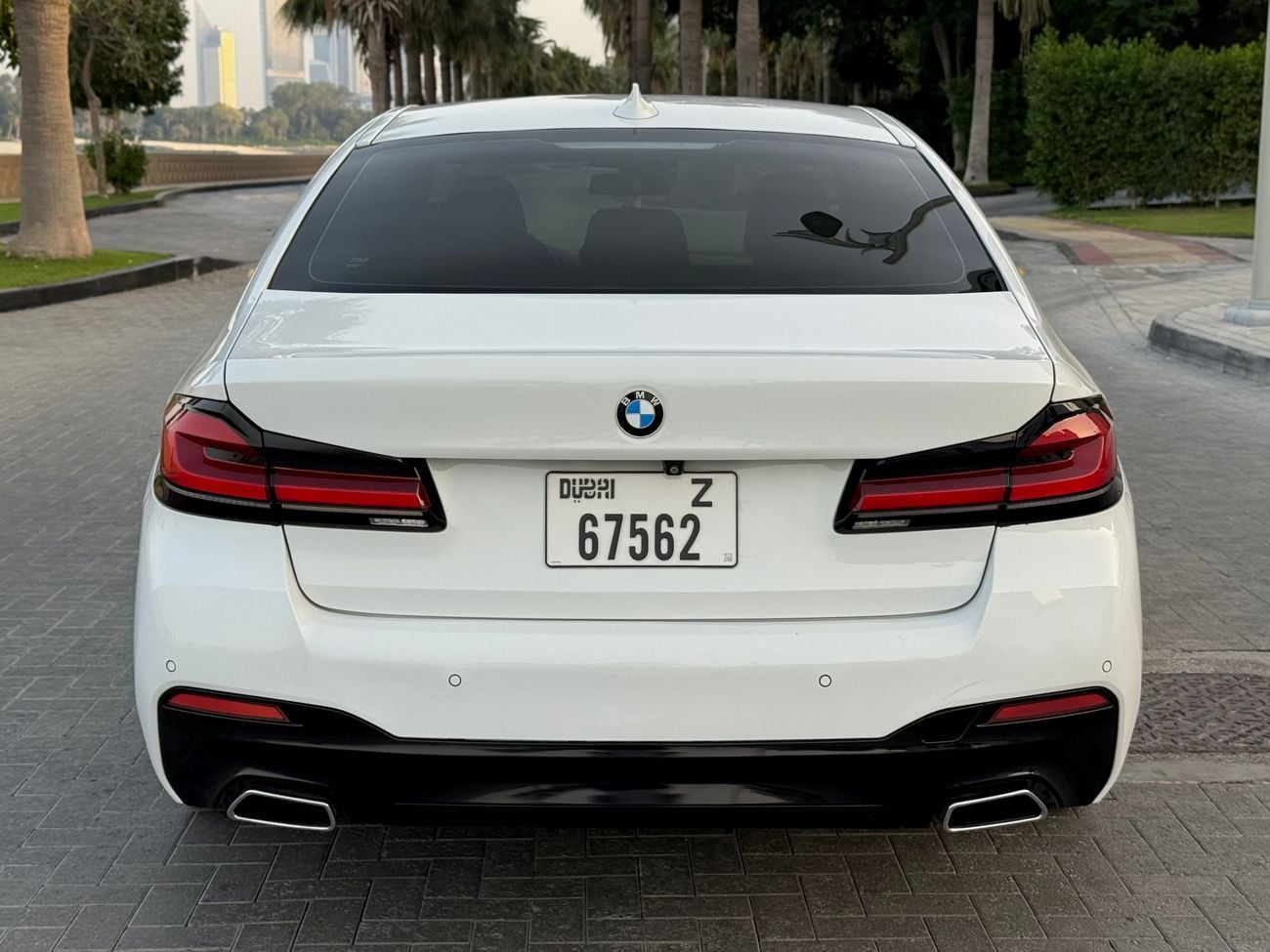 بي أم دبليو 530i