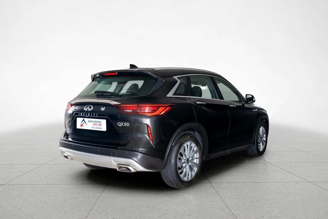 Infiniti QX50 LUXE 2.0