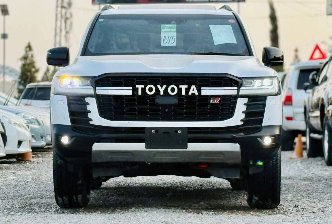 Toyota Land Cruiser GXR