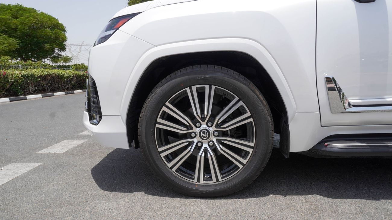 Lexus LX 600 3.5 L V6