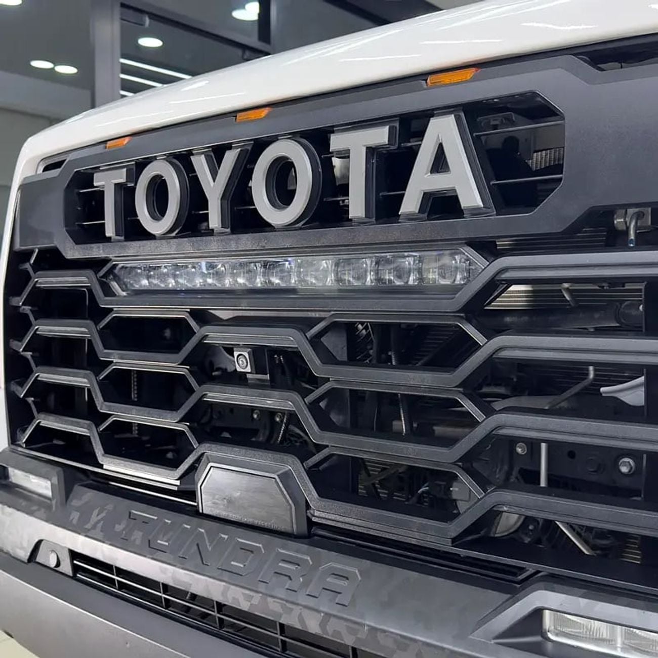 تويوتا تاندرا TRD PRO hybrid