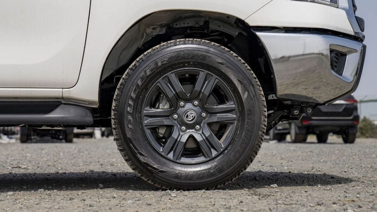 تويوتا هيلوكس GLX Toyota Hilux 2.7L petrol au A/T MY24