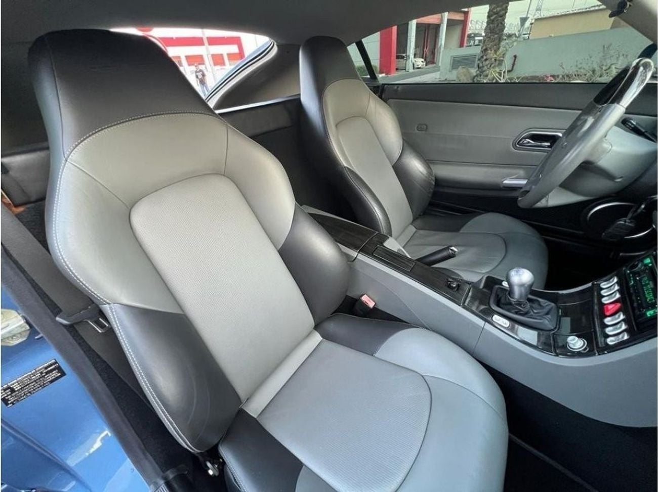 Chrysler Crossfire LIMITED CHRYSLER CROSSFIR 2006 GCC IN LOW MILEAGE
