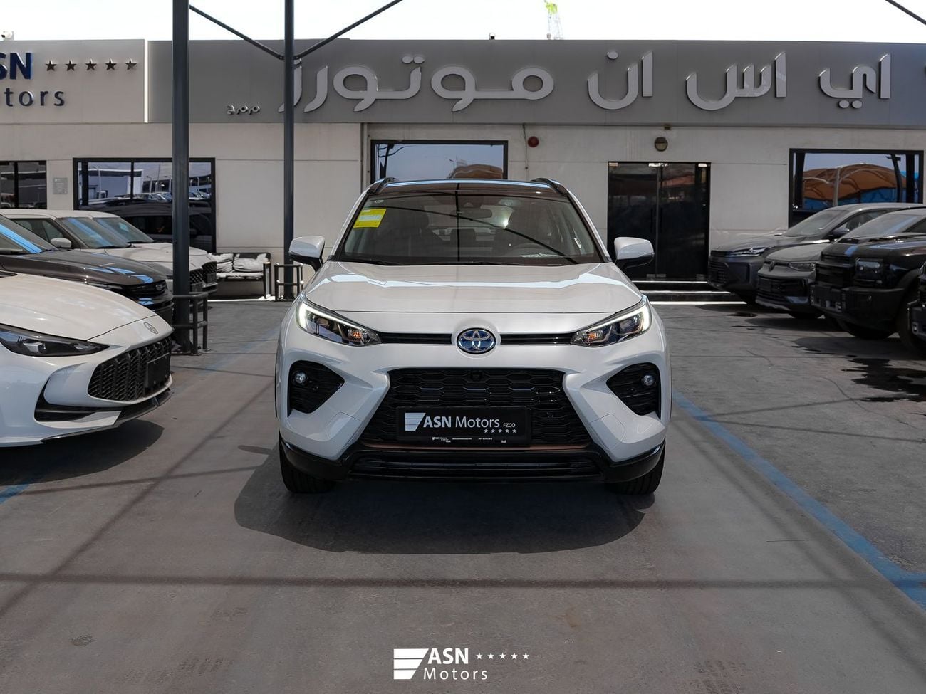 تويوتا وايلدلاندر  2.5L Hybrid 4WD 2025 (Clearance Price)