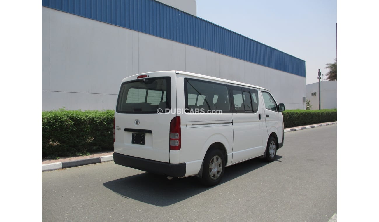 Toyota Hiace 14 passenger 2013 gulf space