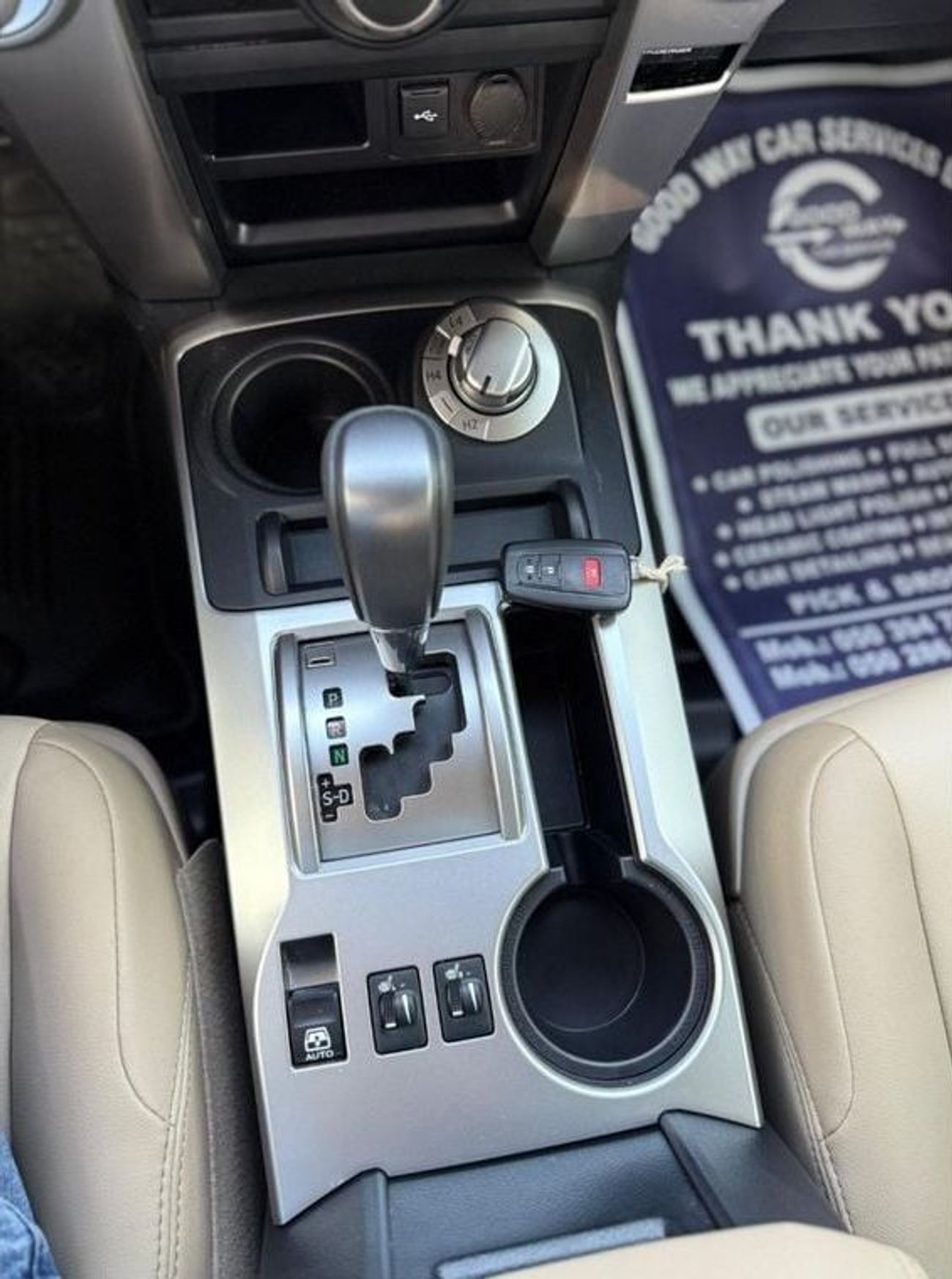 Toyota 4Runner SR5 Premium 4WD Full Option