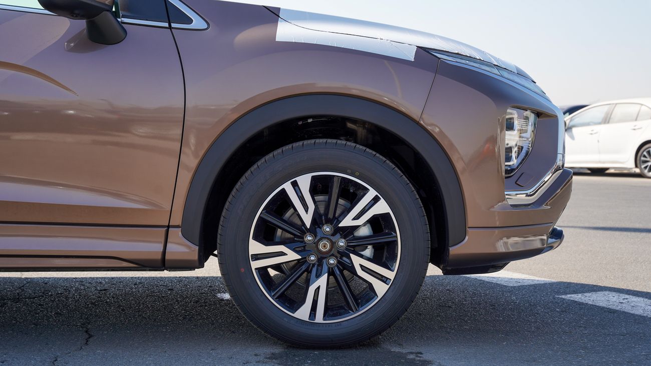 ميتسوبيشي إكلبس كروس