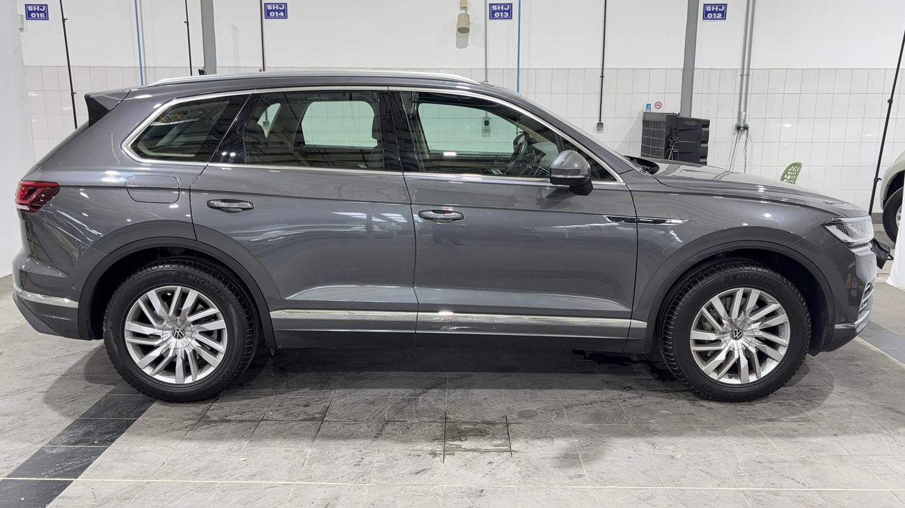 Volkswagen Touareg ATMOSPHERE COMFORTLINE 2023 ATMOSPHERE | AED 1924/Month | 0 DP | 30 Day Return | Warranty | Service