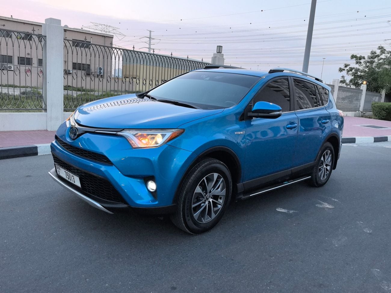 Toyota RAV4 XLE 2.5L