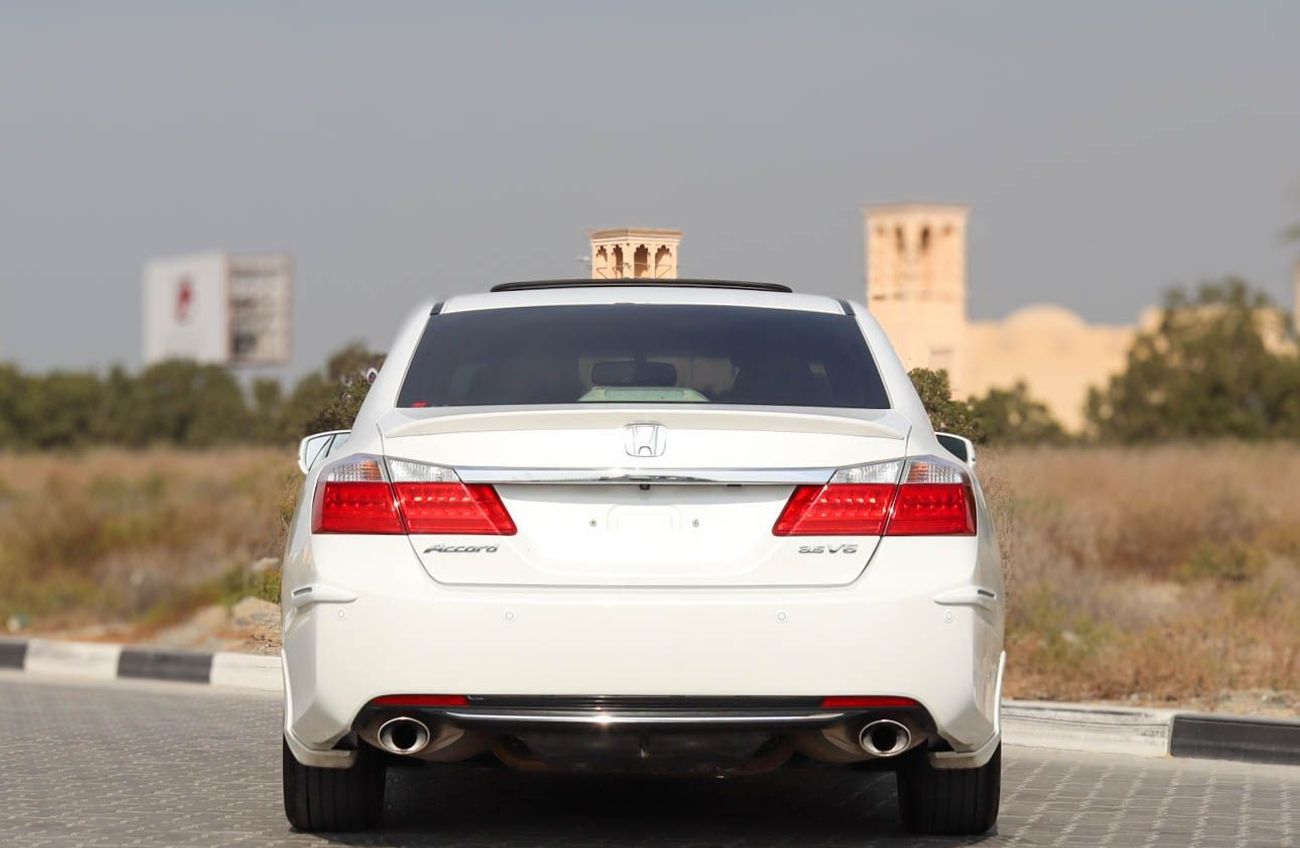 Honda Accord EX 3.5L Honda Accord 3.5L v6 2014 GCC accident-free in excellent condition