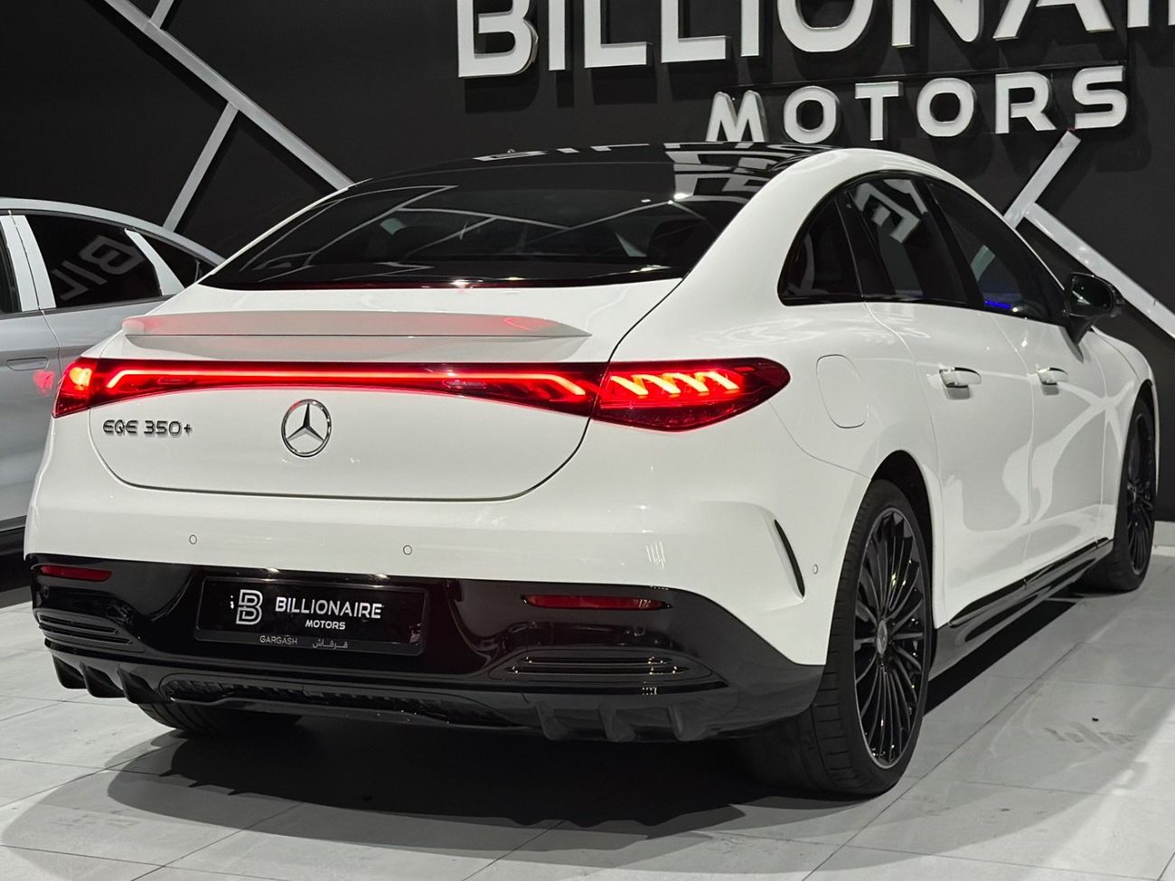 مرسيدس بنز EQE 350+ Premium +