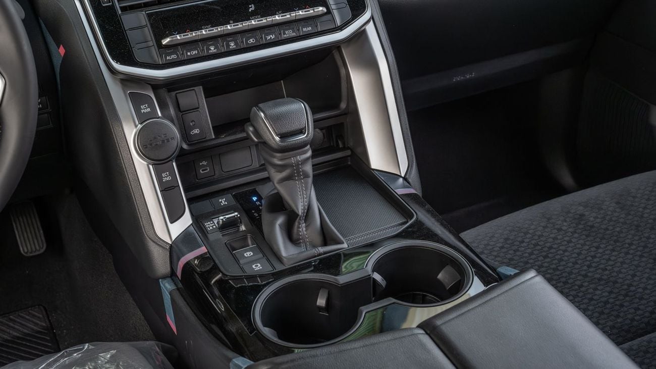 تويوتا لاند كروزر TOYOTA LANDCRUISER 4.0 GX STANDARD -2026YM